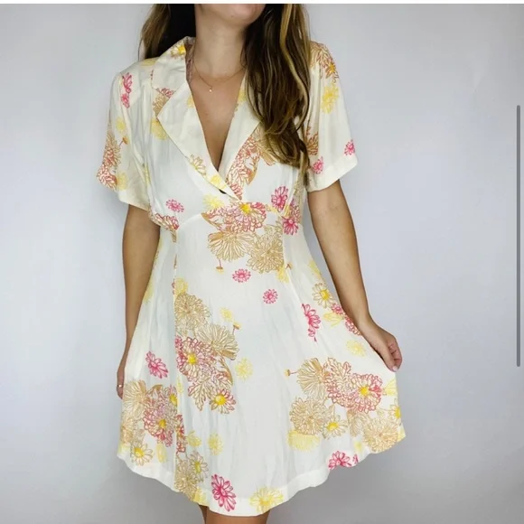 *Free People Cream Floral Collar Dress - Picture 3 of 4